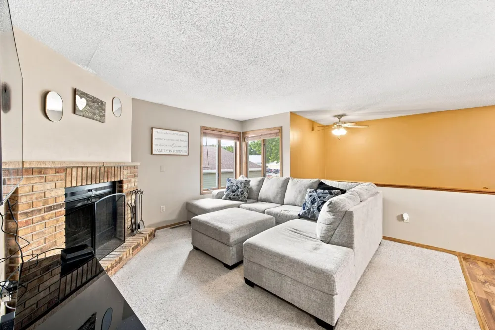 1513 28th Avenue S Fargo, ND 58103