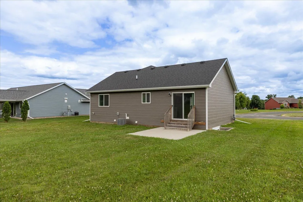 302 Devin Drive Saint Charles, MN 55972