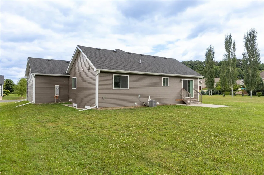 302 Devin Drive Saint Charles, MN 55972