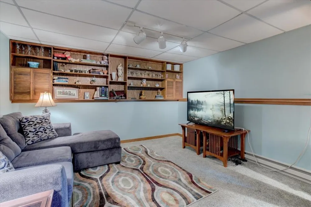 E4540 461st Avenue Menomonie, WI 54751