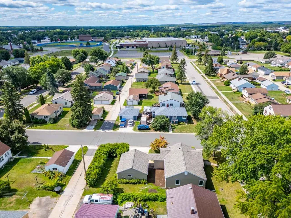 716 5th Street S Virginia, MN 55792
