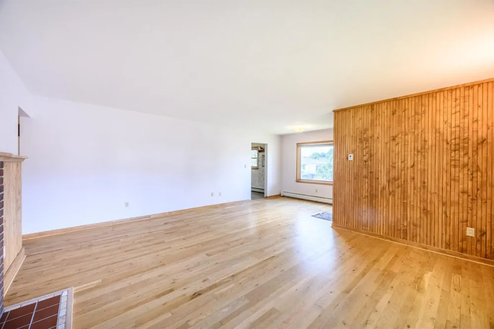 716 5th Street S Virginia, MN 55792