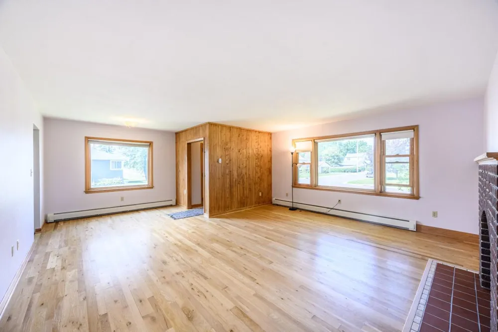 716 5th Street S Virginia, MN 55792