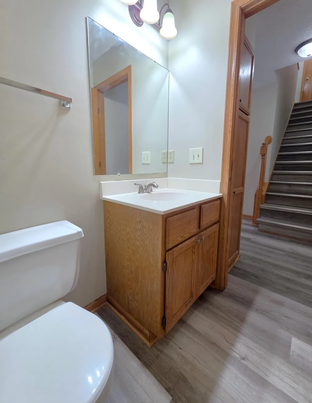 7256 Brittany Lane #34 Inver Grove Heights, MN 55076