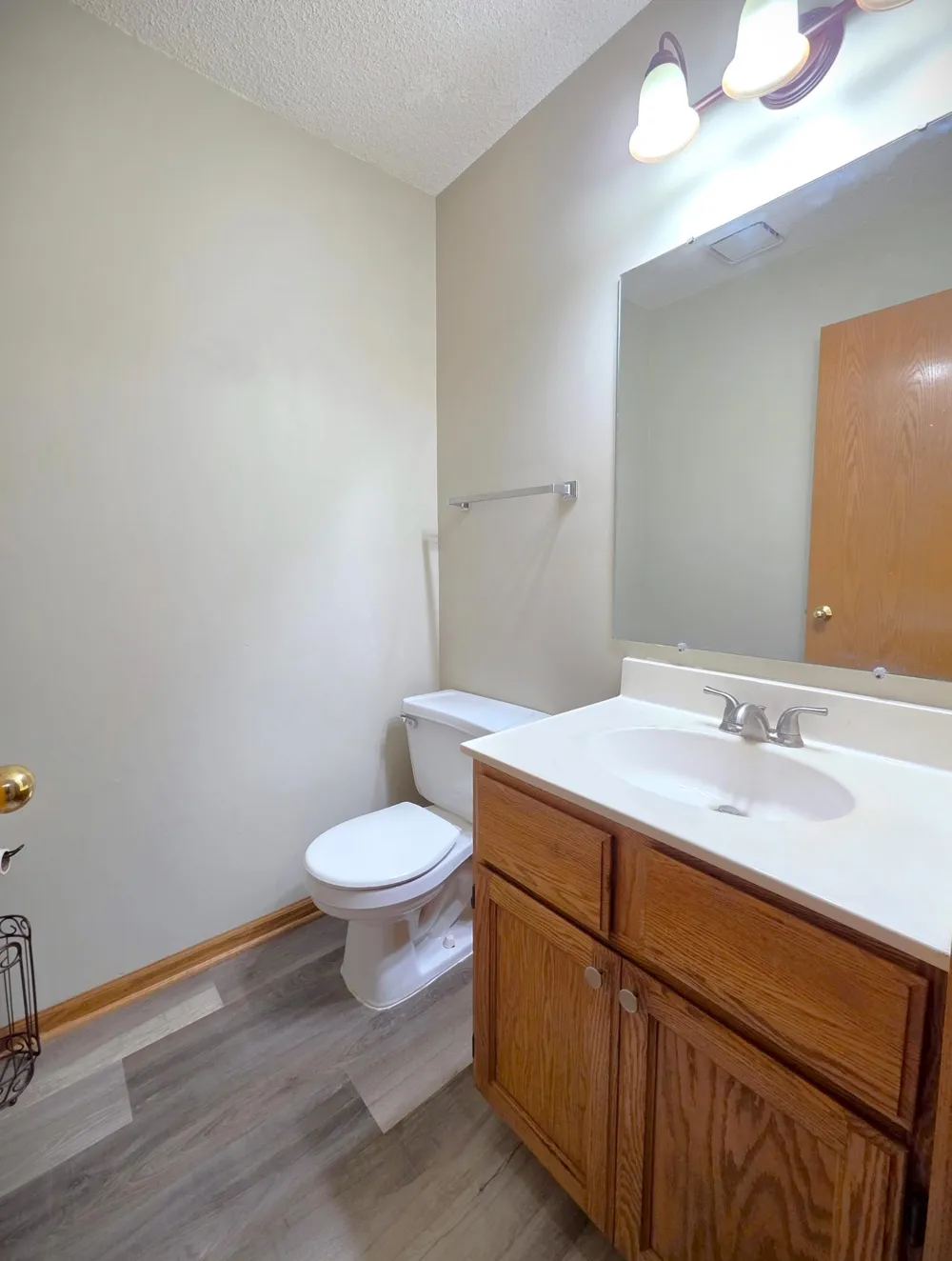 7256 Brittany Lane #34 Inver Grove Heights, MN 55076