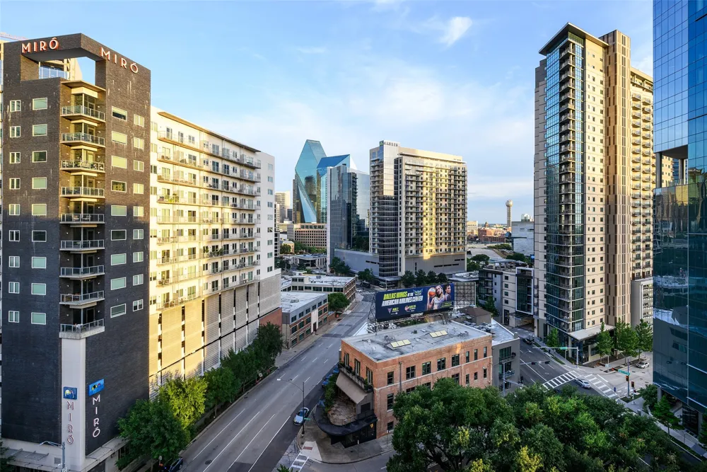 2011 Cedar Springs Road #603 Dallas, TX 75201