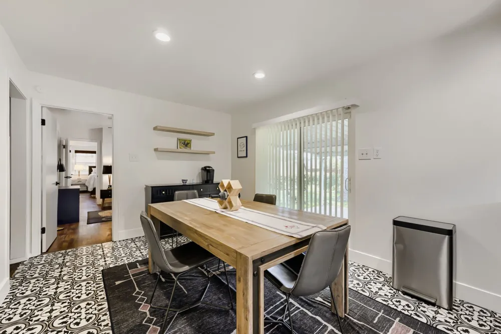 3042 Oxfordshire Lane Farmers Branch, TX 75234