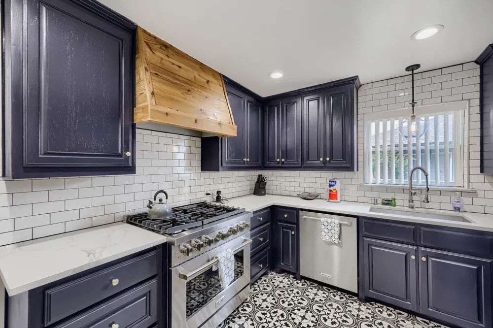 3042 Oxfordshire Lane Farmers Branch, TX 75234