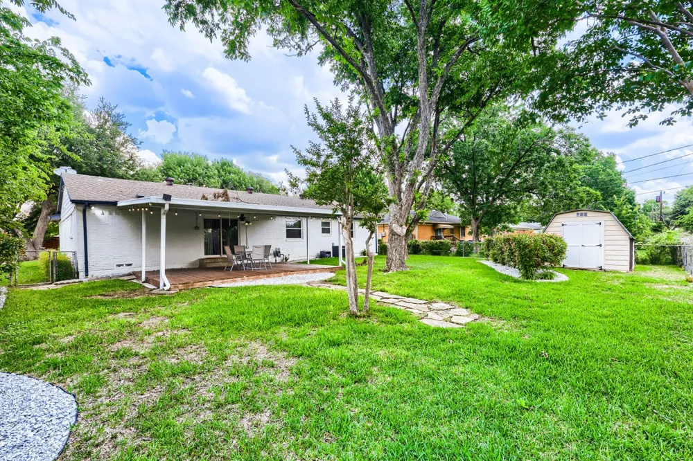 3042 Oxfordshire Lane Farmers Branch, TX 75234