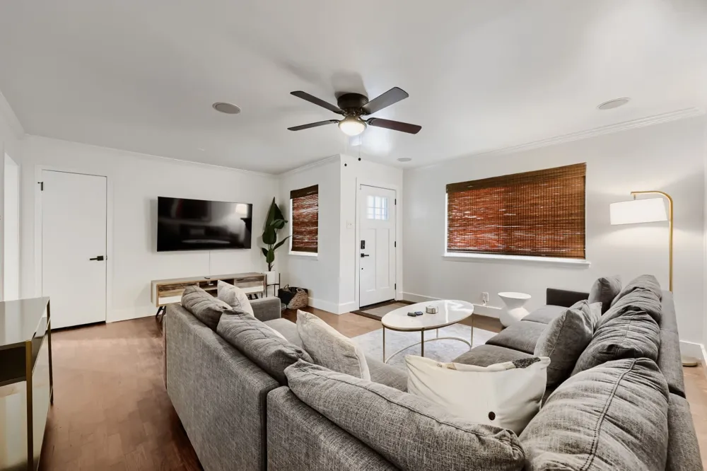3042 Oxfordshire Lane Farmers Branch, TX 75234