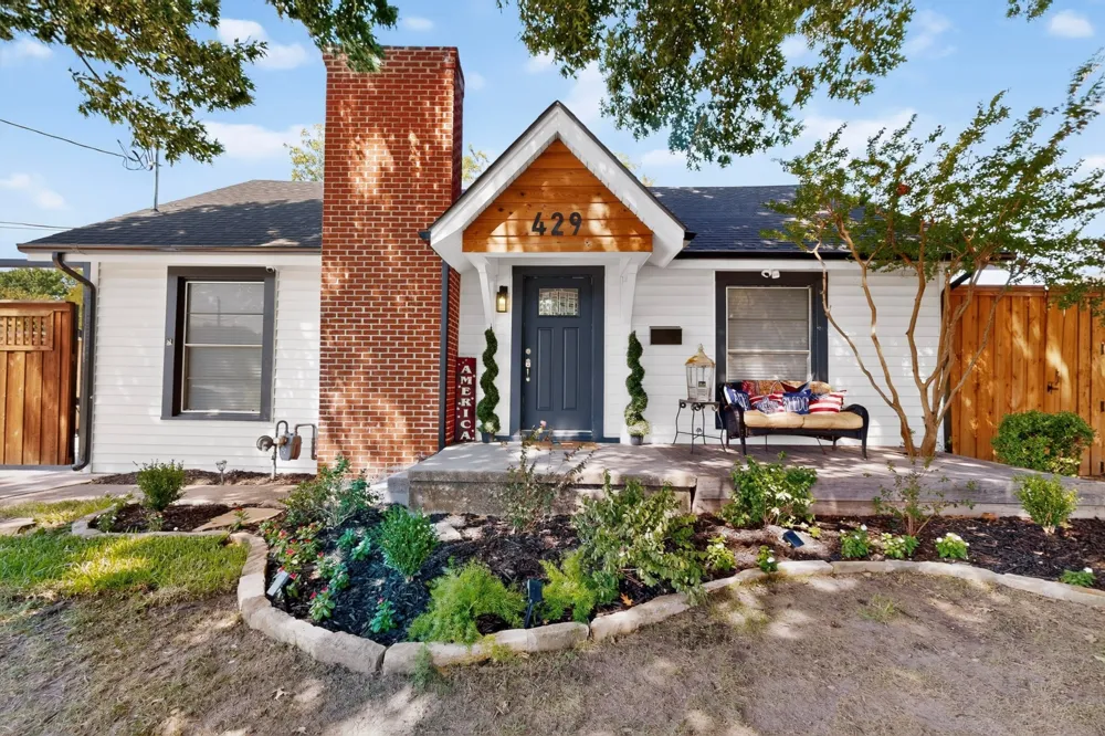 429 S Walker Street Mesquite, TX 75149