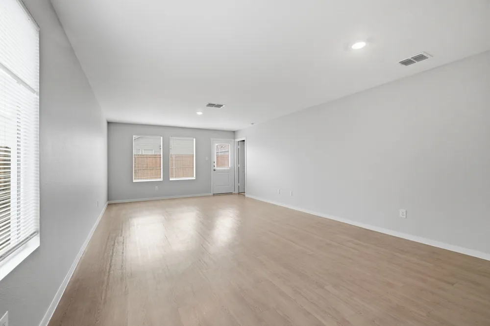 225 Poplar Place Wilmer, TX 75172