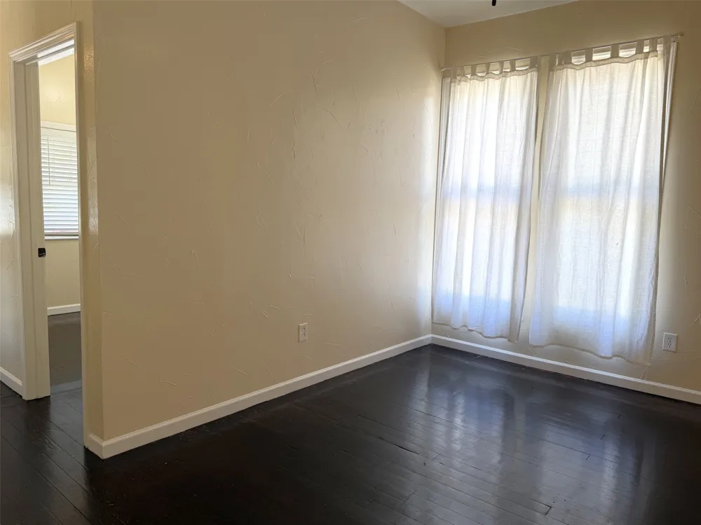 912 Oakland Street Denton, TX 76201