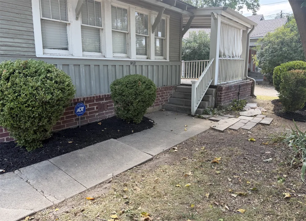 912 Oakland Street Denton, TX 76201