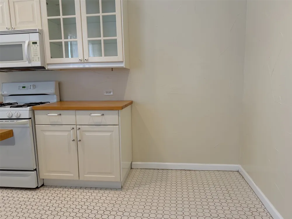 912 Oakland Street Denton, TX 76201
