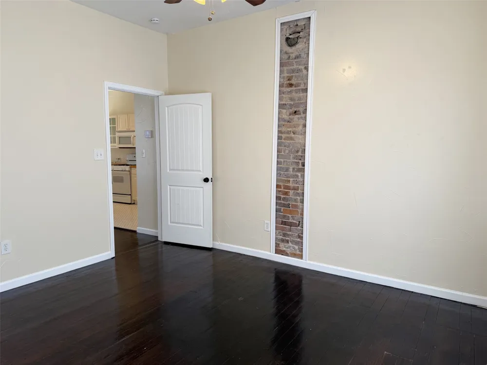 912 Oakland Street Denton, TX 76201