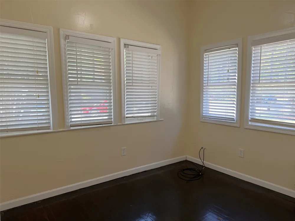 912 Oakland Street Denton, TX 76201