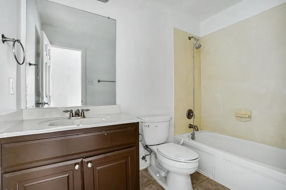 3023 Riverwood Lane Grand Prairie, TX 75052