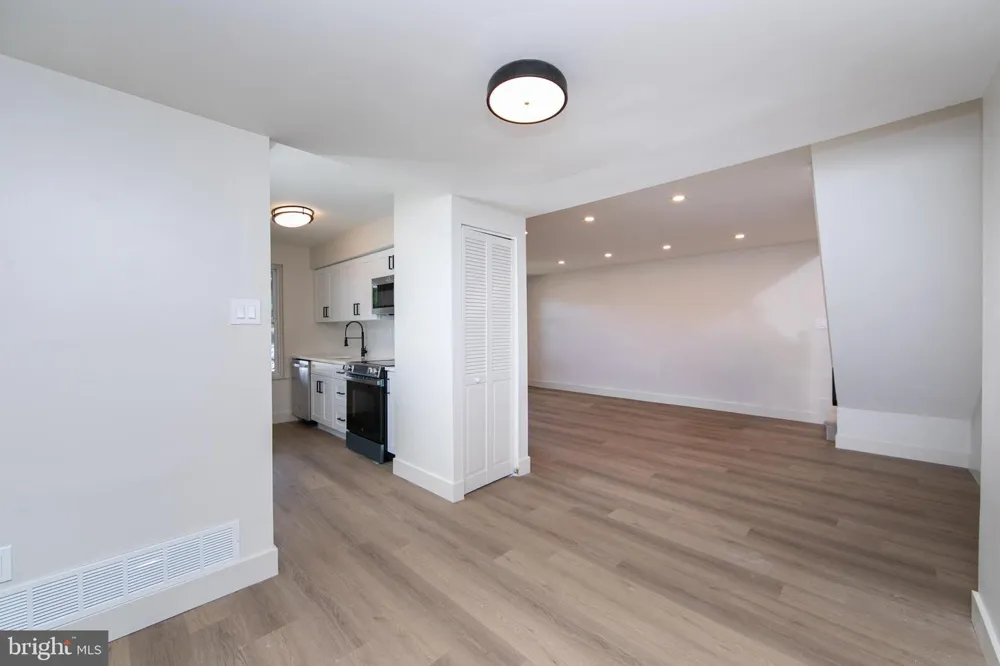 2040 HARBOUR DRIVE Palmyra, NJ 08065