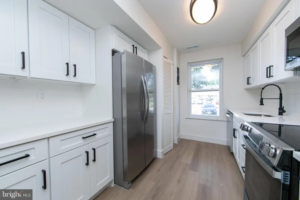 2040 HARBOUR DRIVE Palmyra, NJ 08065