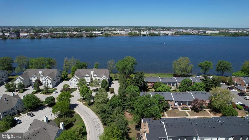 2040 HARBOUR DRIVE Palmyra, NJ 08065