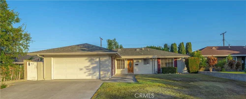 23051 Cavanaugh Road Lake Forest, CA 92630