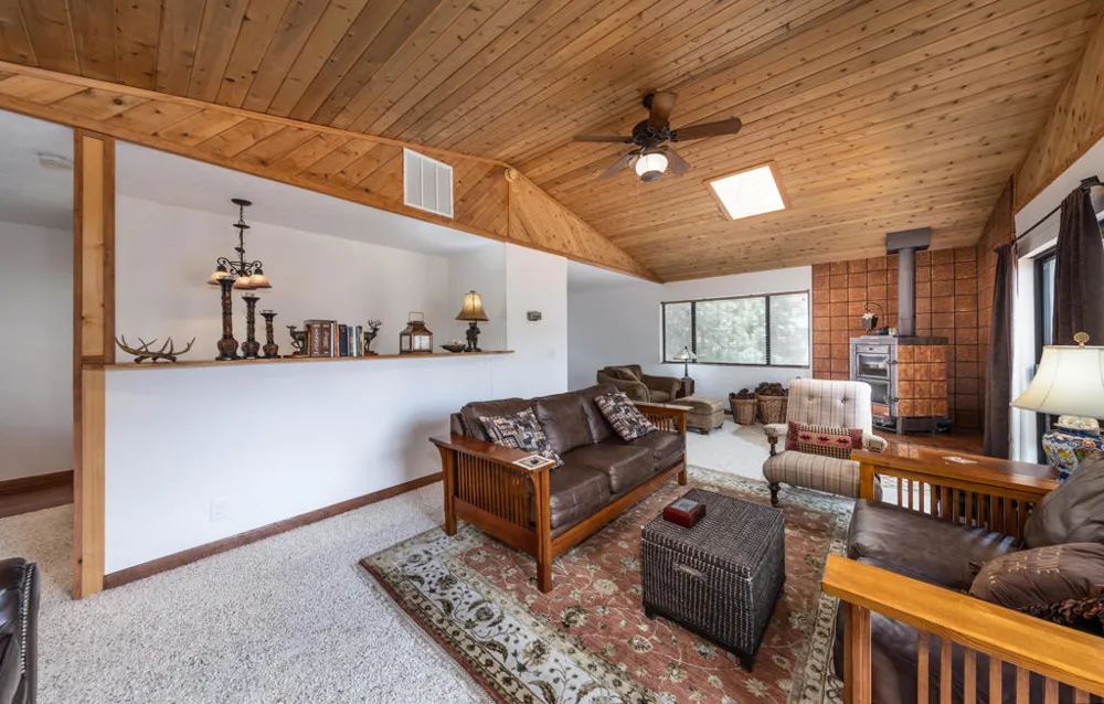 1772 Columbine Drive Big Bear, CA 92314