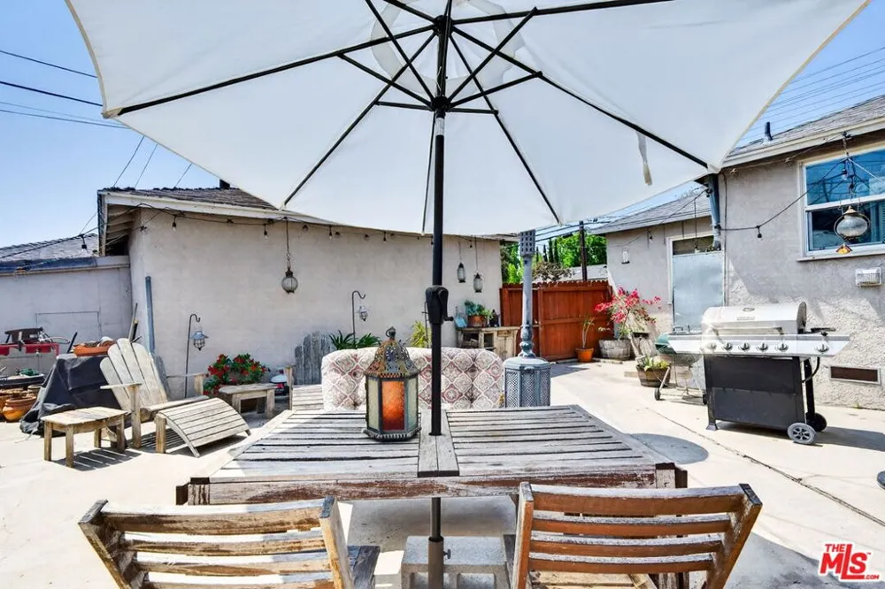10796 Galvin Street Culver City, CA 90230