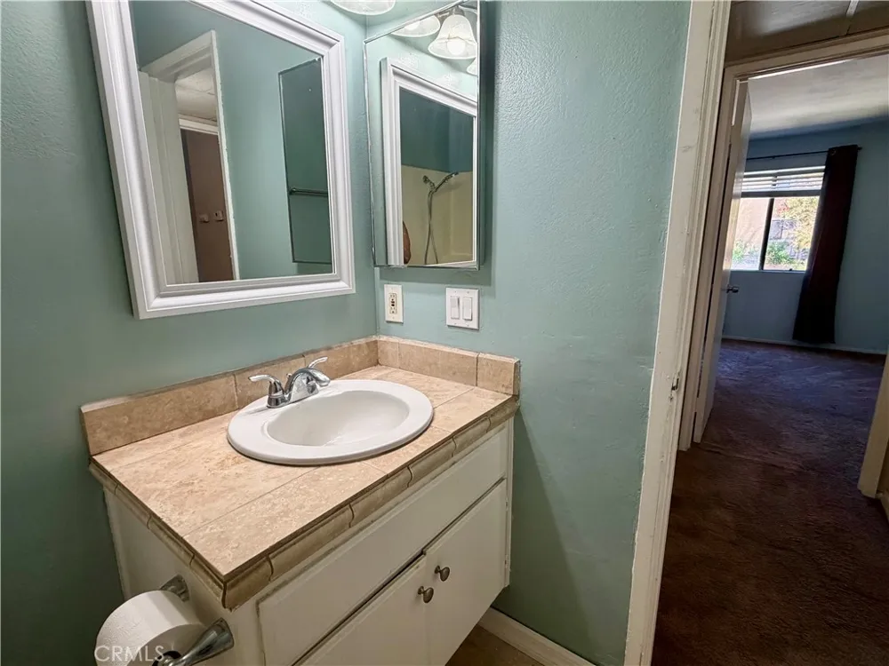 18808 Mandan #313 Canyon Country, CA 91351