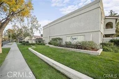 18808 Mandan #313 Canyon Country, CA 91351