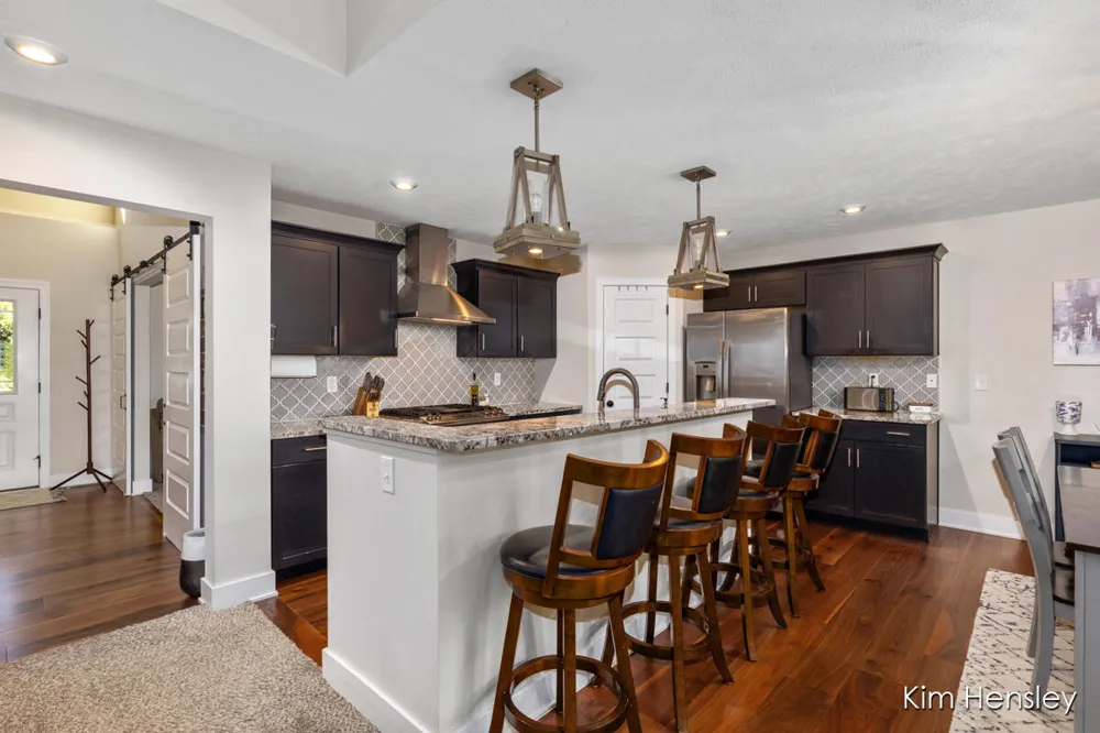 9413 Sunset Ridge Drive NE Rockford, MI 49341