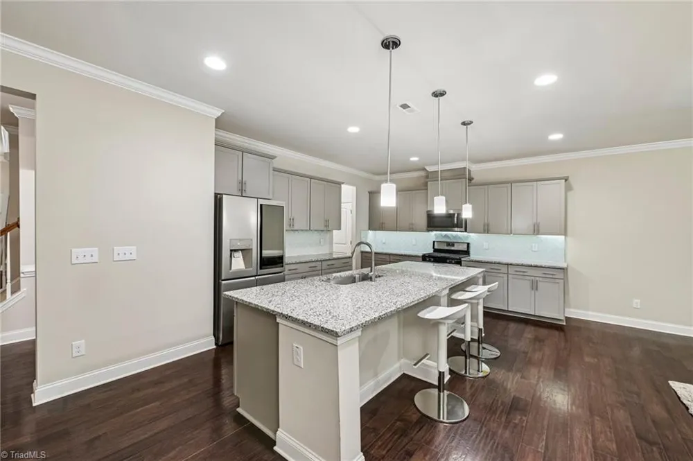 605 Newlyn Drive Raleigh, NC 27606