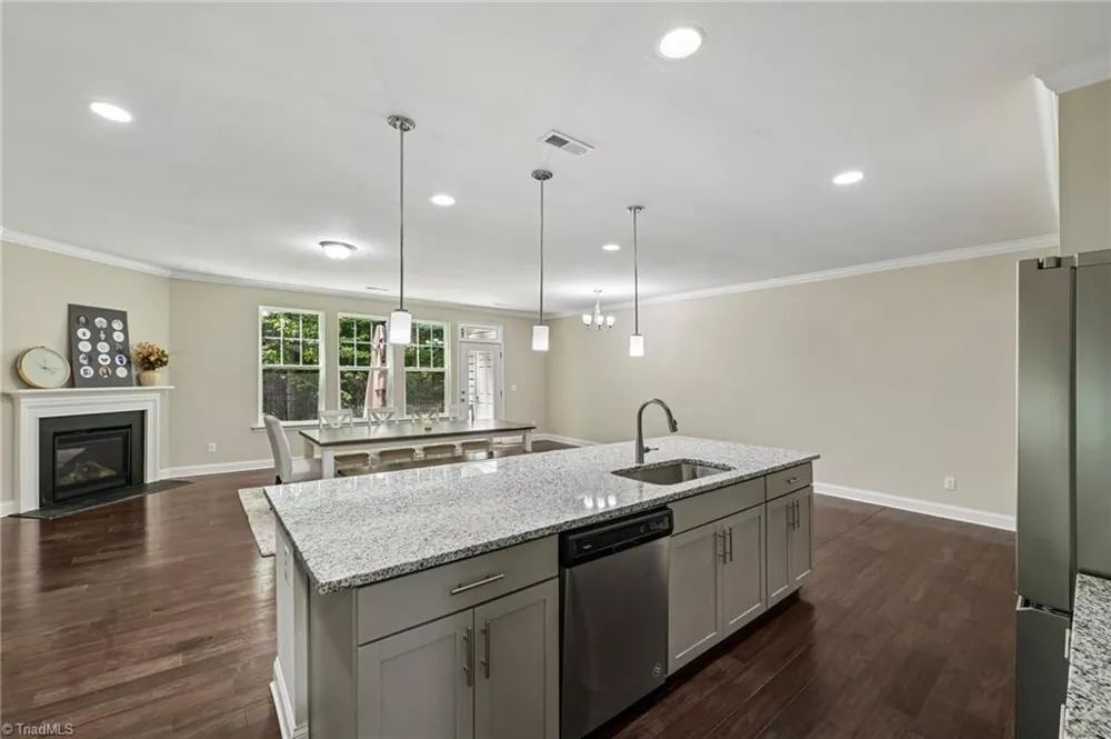 605 Newlyn Drive Raleigh, NC 27606