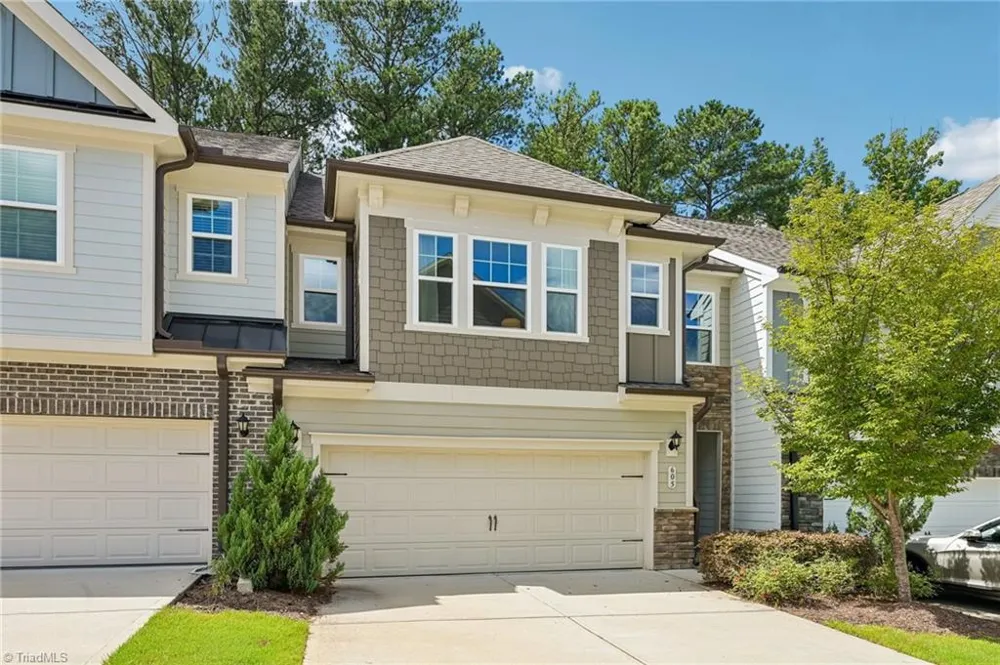 605 Newlyn Drive Raleigh, NC 27606