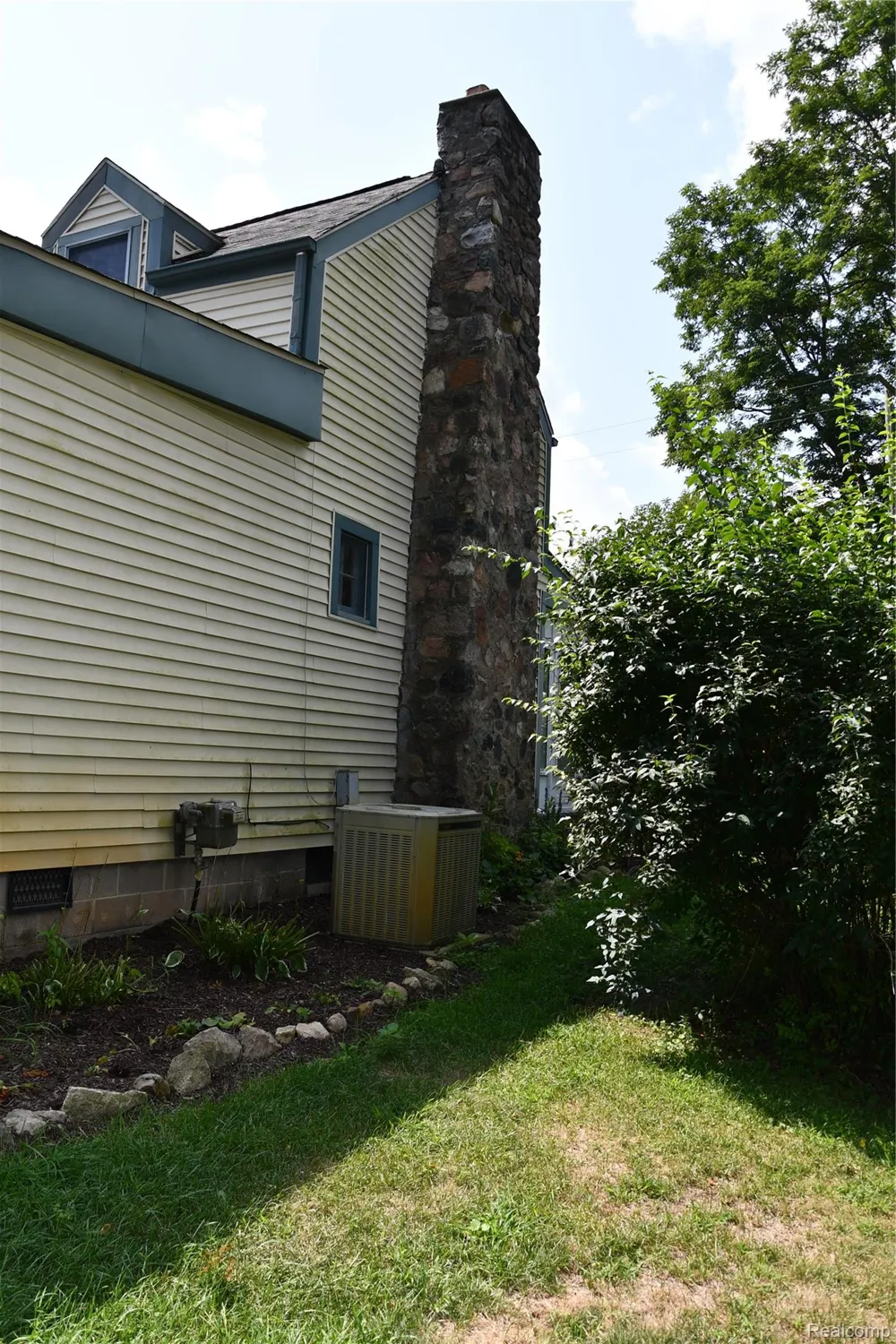 9039 Peer Road Green Oak Township, MI 48178