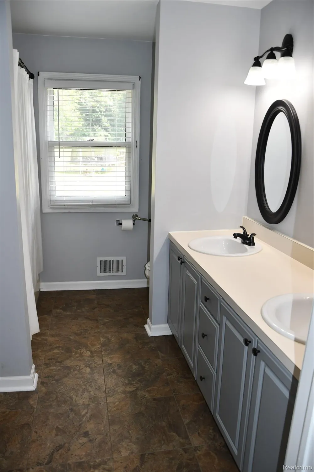 9039 Peer Road Green Oak Township, MI 48178