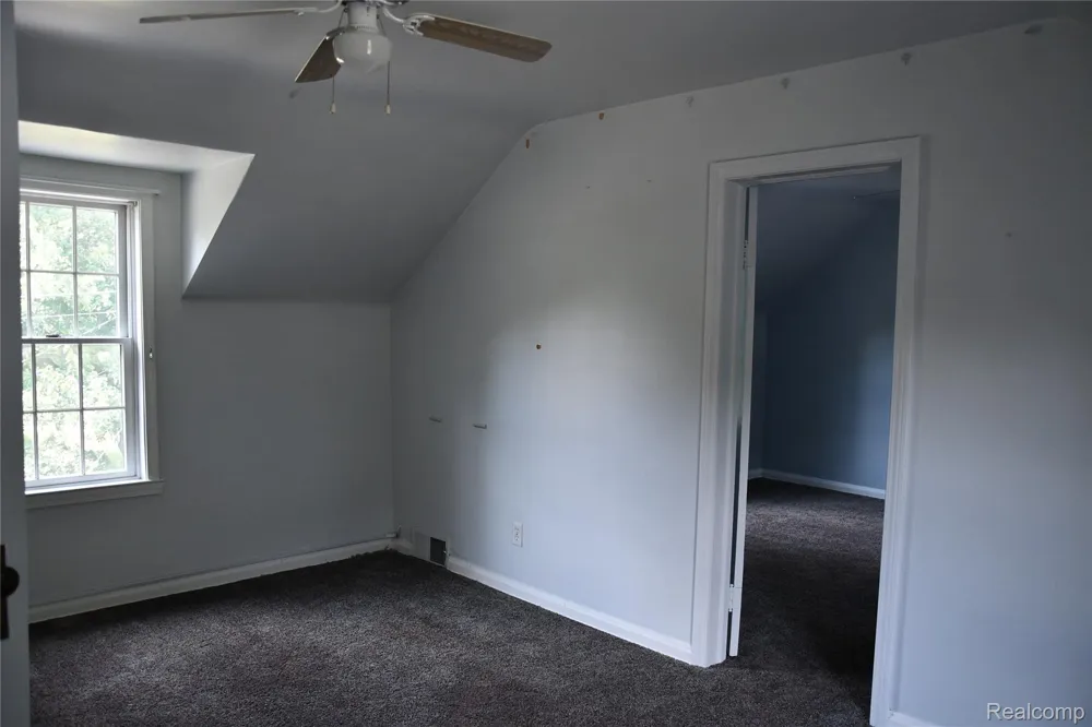 9039 Peer Road Green Oak Township, MI 48178