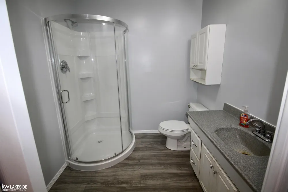21181 24 Mile Road Macomb Township, MI 48042