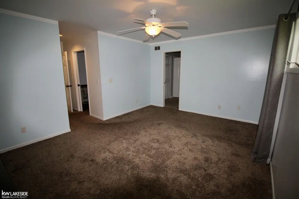21181 24 Mile Road Macomb Township, MI 48042