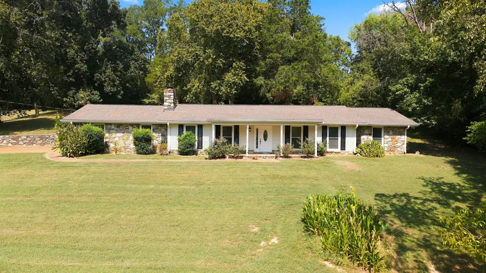 5159 Saundersville Rd Old Hickory, TN 37138