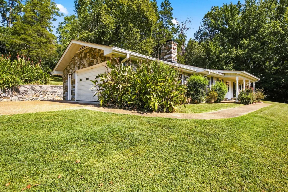 5159 Saundersville Rd Old Hickory, TN 37138