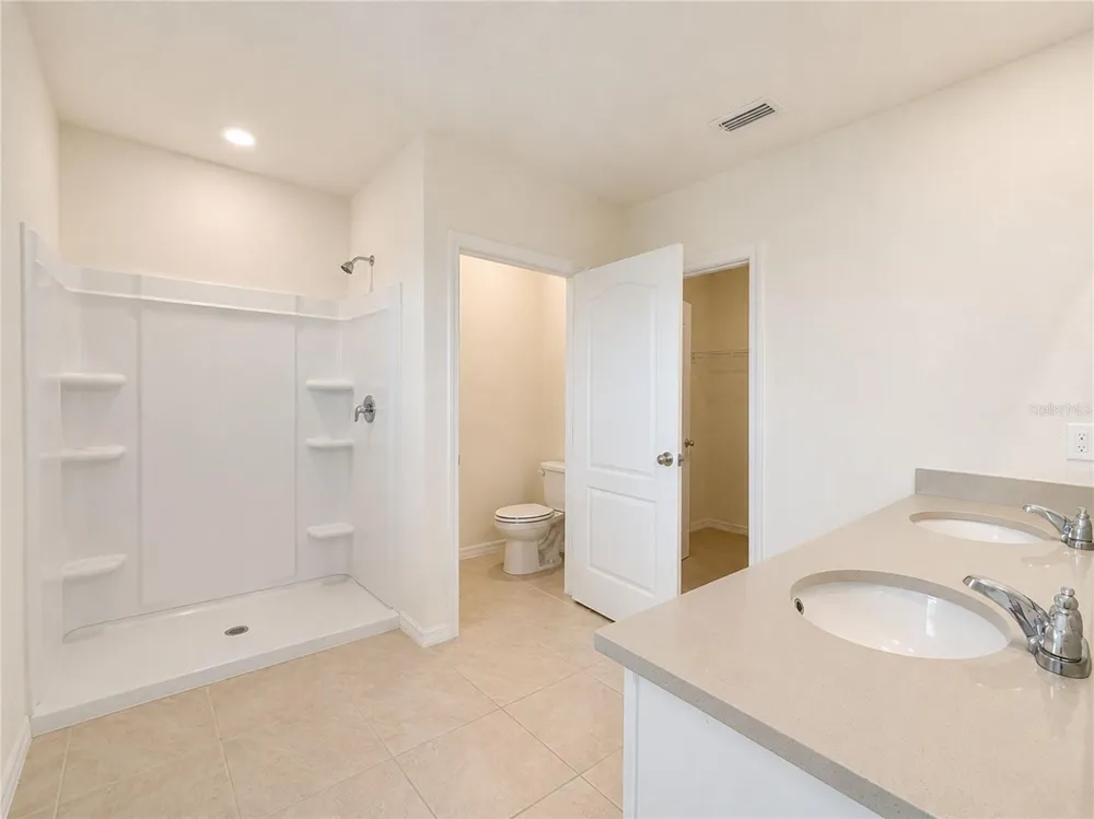 869 AMBLESIDE DRIVE Haines City, FL 33844