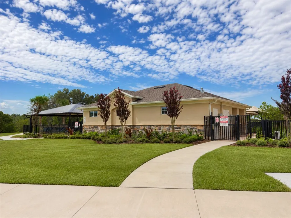869 AMBLESIDE DRIVE Haines City, FL 33844