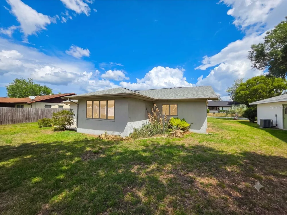 7047 WINDMERE ROAD Brooksville, FL 34602