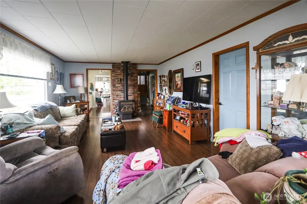 1401 Bay Avenue Aberdeen, WA 98520
