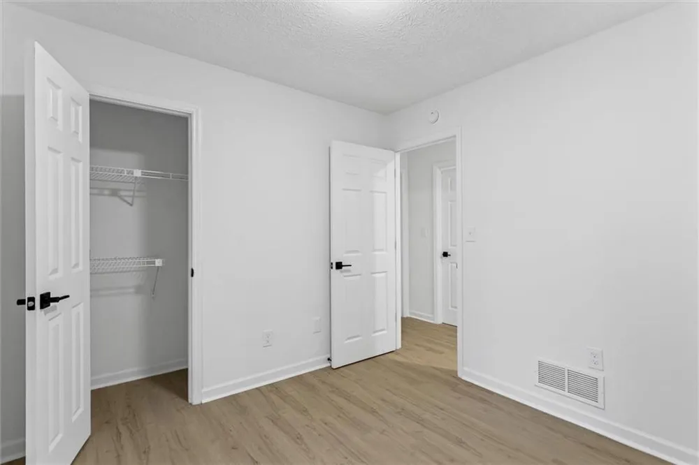 3044 Jami Ct Snellville, GA 30039