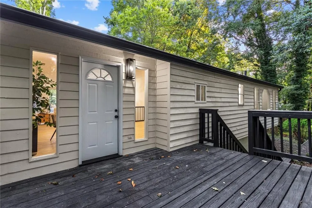 3044 Jami Ct Snellville, GA 30039