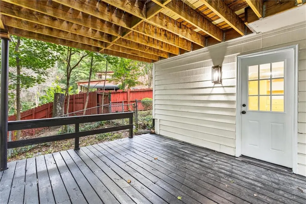 3044 Jami Ct Snellville, GA 30039