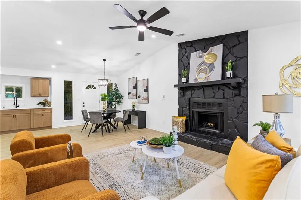 3044 Jami Ct Snellville, GA 30039