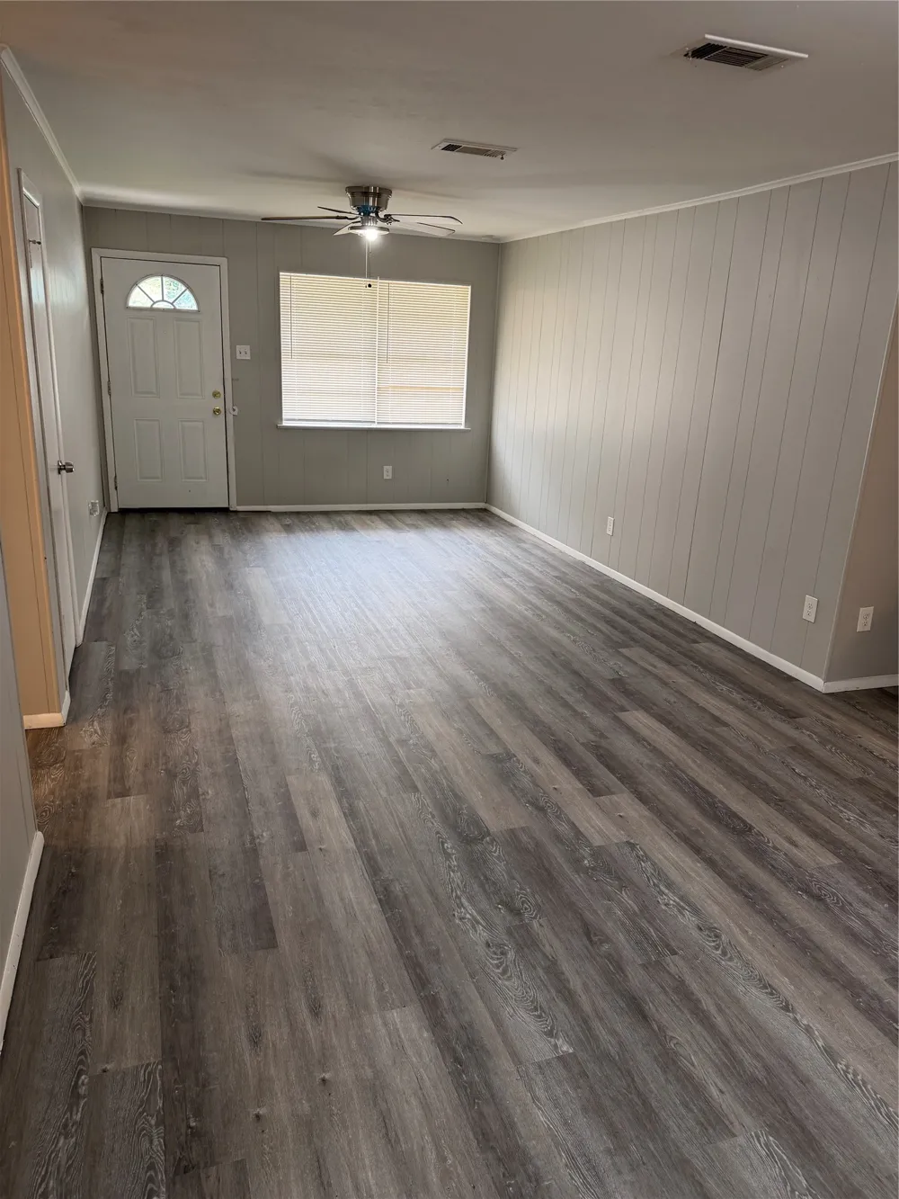 6541 Avalon Watauga, TX 76148